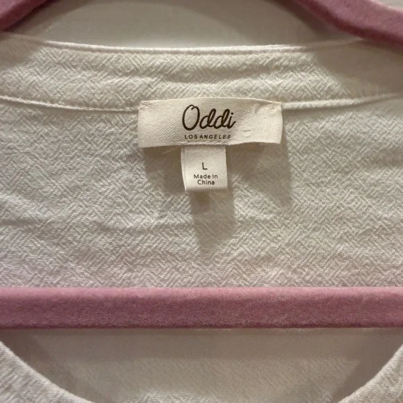 Oddi 100% Cotton Women's White Floral Embroidered Short Sleeve Top - Picture 2 of 9